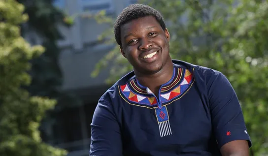 An international Laurentian University student smiling.