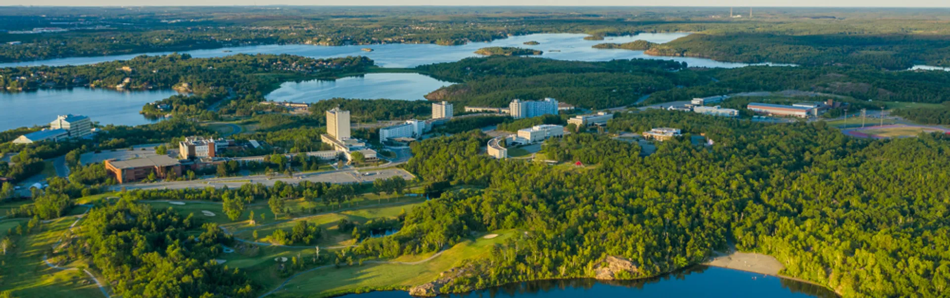 Laurentian U